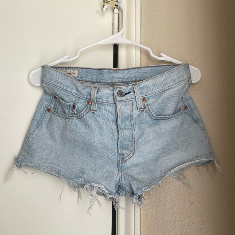 Levi’s 501 Light Wash Denim Shorts